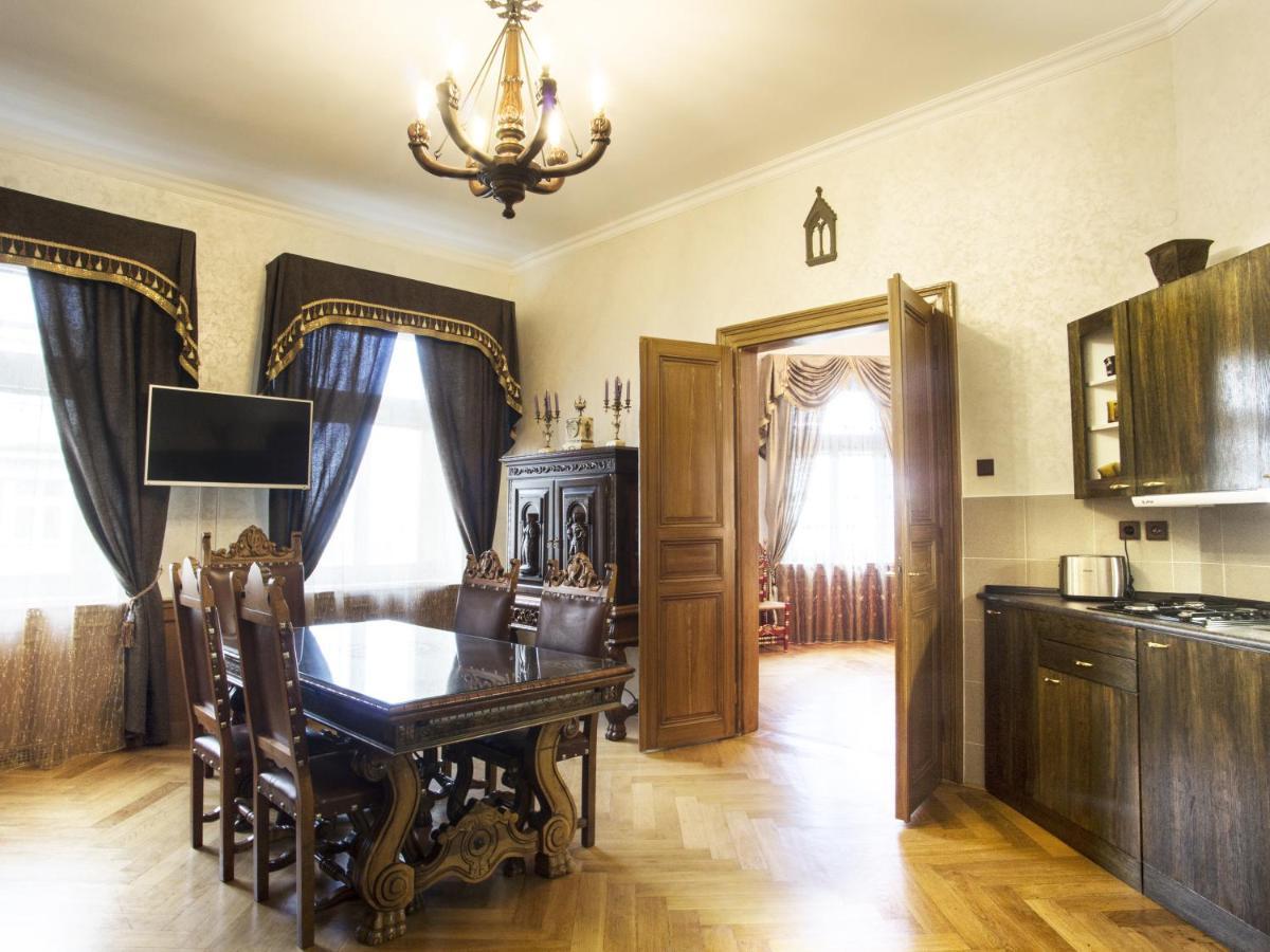 Art Apartments Celakovskeho Sady Prag Exteriör bild