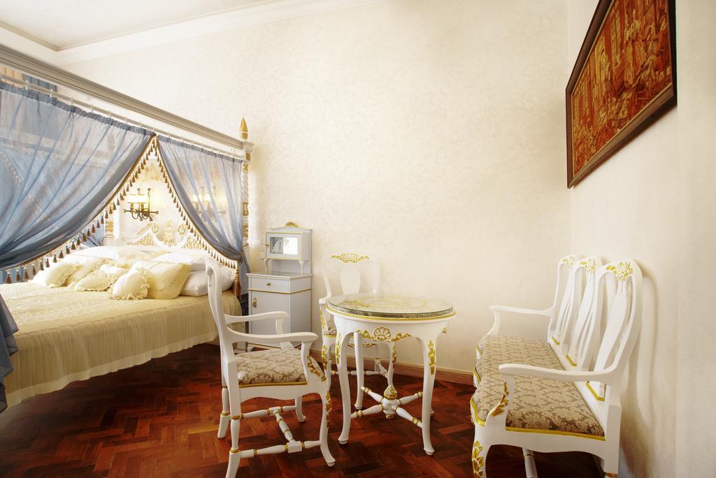 Art Apartments Celakovskeho Sady Prag Rum bild