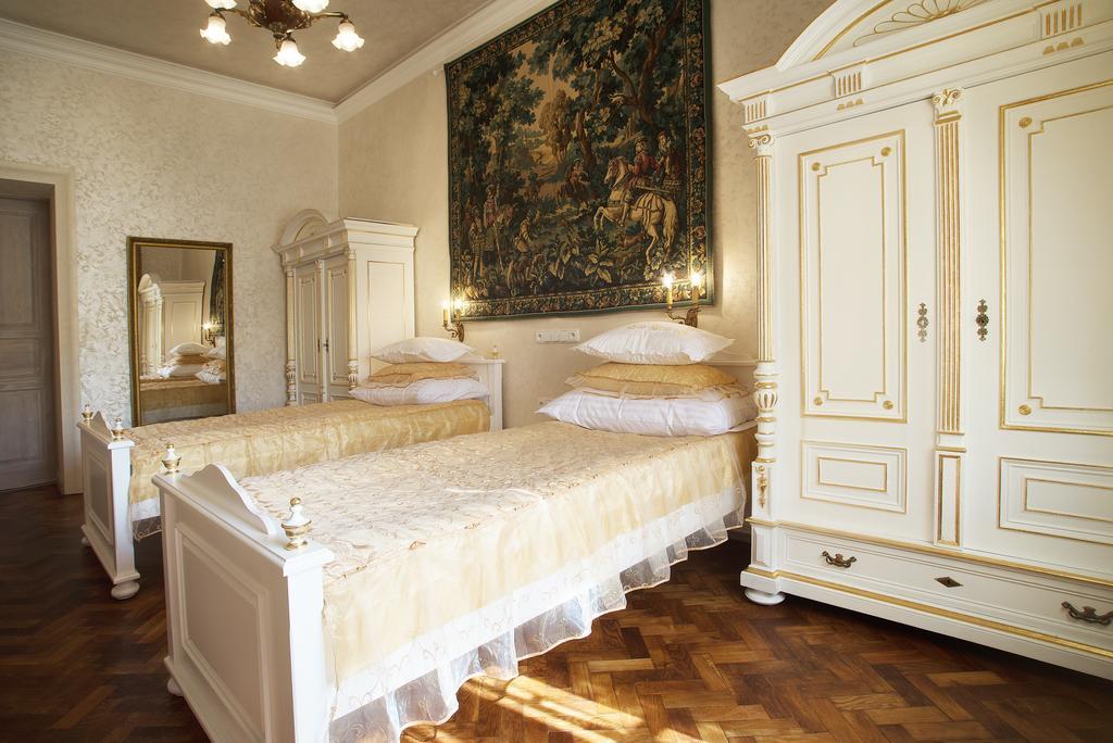 Art Apartments Celakovskeho Sady Prag Rum bild